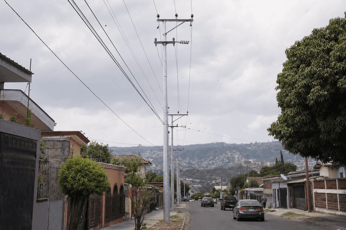 Tegucigalpa Power Transmission Tower Market Analysis: 0.4kV 10m Steel Tubular Pole Guide